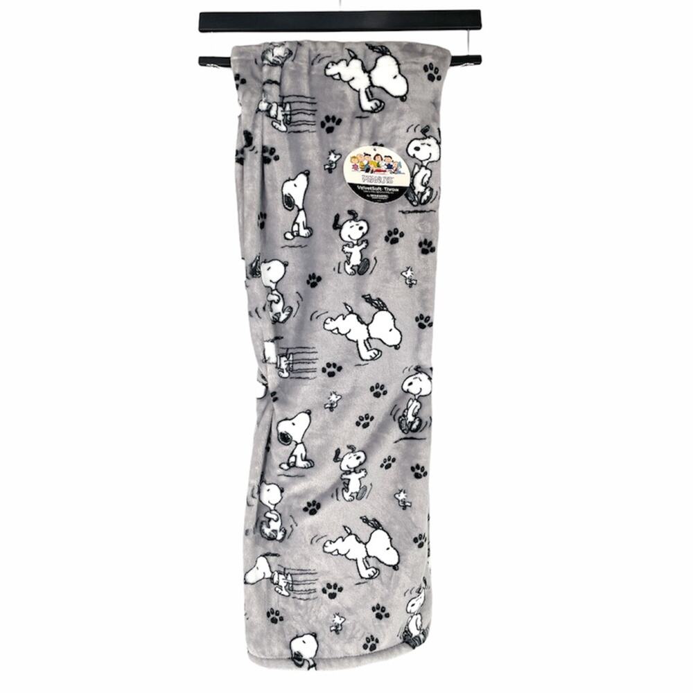 Peanuts Snoopy and Woodstock Throw Blanket Gray 50x70